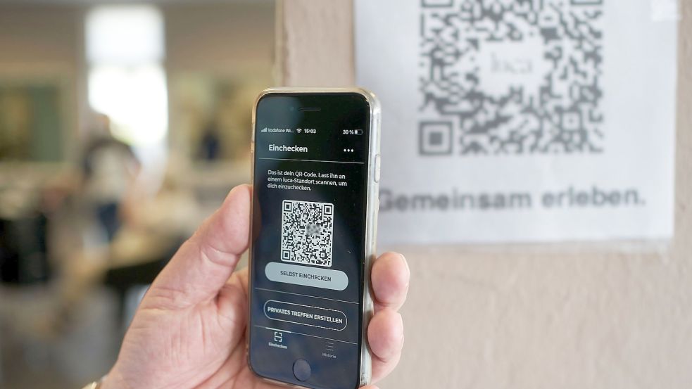 Die Luca-App sollte die Kontaktnachverfolgung erleichtern, doch viele Gesundheitsämter haben das System dahinter kaum genutzt. Foto: Thomas Frey/dpa