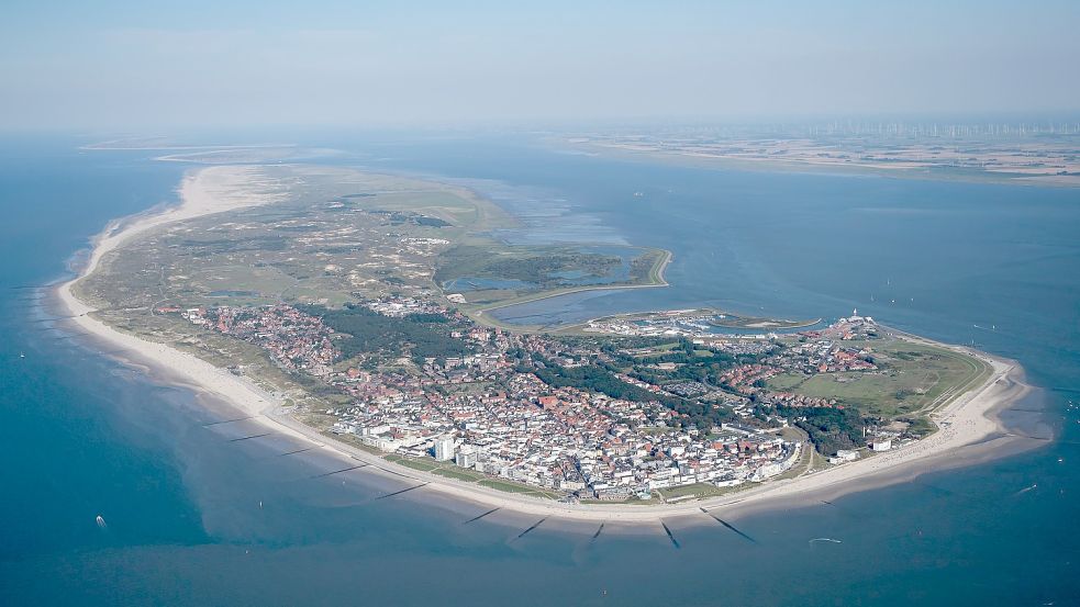 Die Insel Norderney aus der Luft betrachtet. Foto: DPA