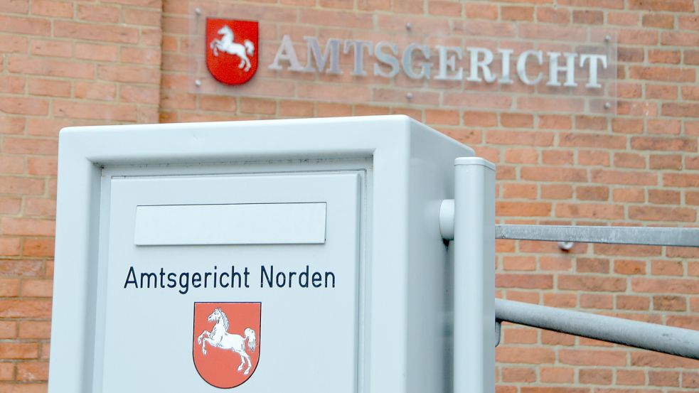Vor dem Amtsgericht Norden musste sich am Mittwoch ein inzwischen in Ungarn lebender Rechtsupweger verantworten. Foto: Thomas Dirks