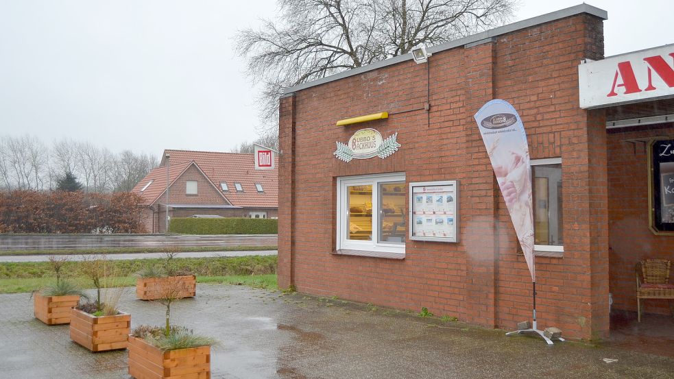 Die Filiale in Plaggenburg liegt direkt an der Bundesstraße 210. Foto: Neelke Harms