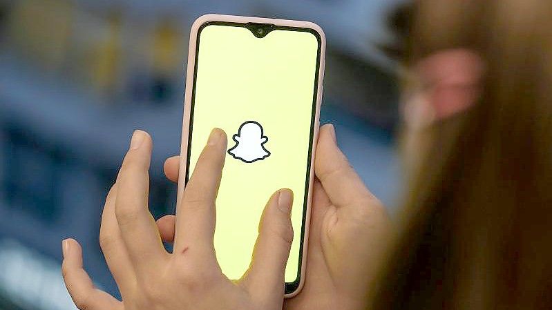 Die Zahl der täglich aktiven Snapchat-Nutzer stieg binnen drei Monaten von 306 auf 319 Millionen. Foto: Jens Kalaene/dpa-Zentralbild/dpa