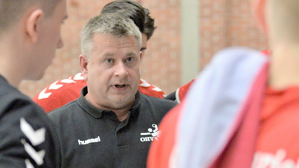 Patrick Tulikowski hat beim OHV Aurich einen Vertrag bis zum 30. Juni 2022. Er trainiert die zweite Garnitur des OHV in der Verbandsliga (5. Liga).