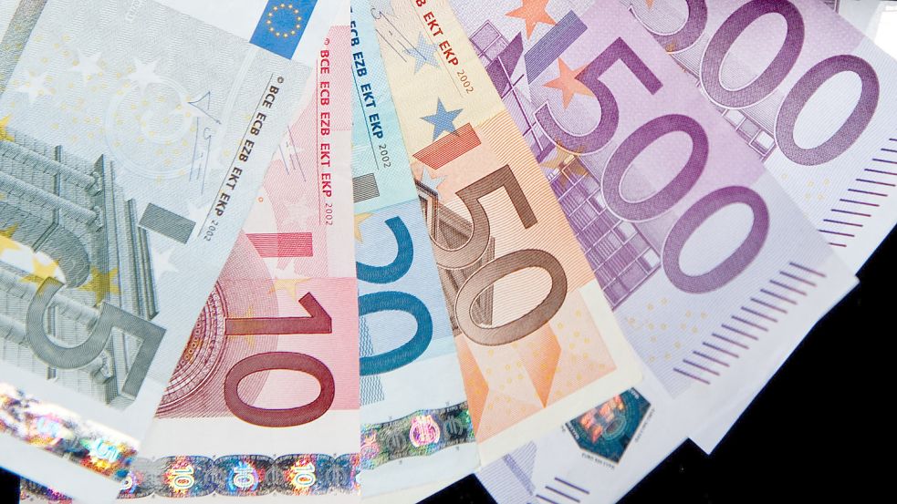 Eine Menge Geld möchte die Gemeinde Großefehn im Jahr 2022 ausgeben. Foto: DPA