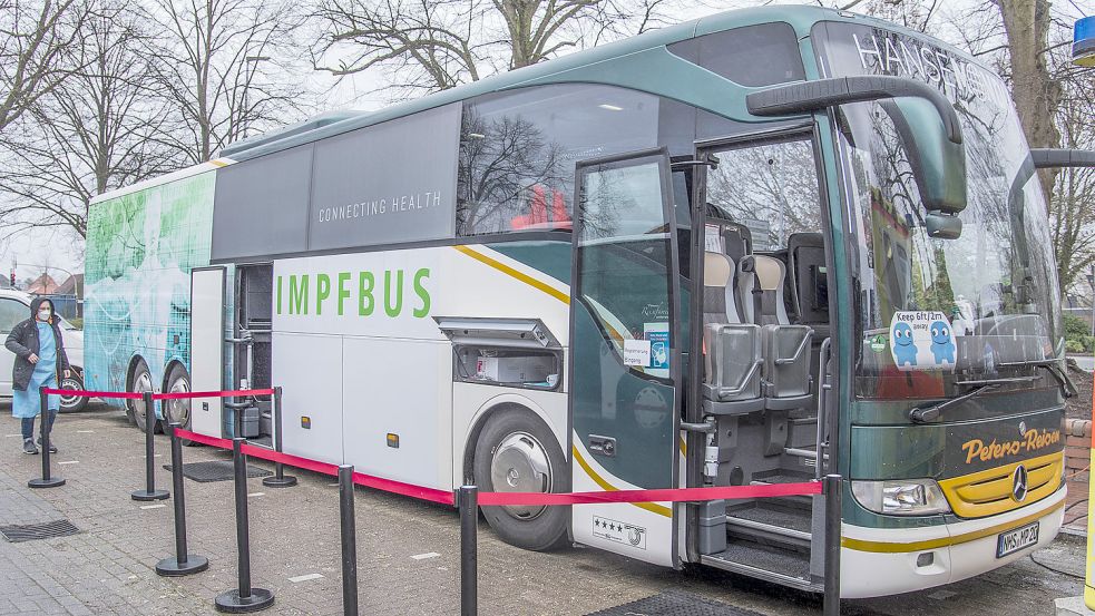 Wiesmoor war am Mittwoch erste Station des Impfbusses. Foto: Landkreis Aurich