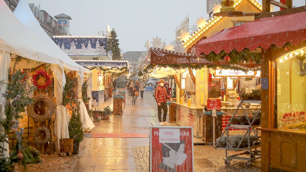 Der Auricher Weihnachtszauber war in diesem Jahr nicht so gut besucht wie in den Jahren vor der Pandemie. Foto: Romuald Banik