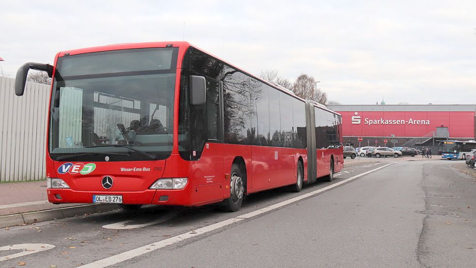 In den Bussen des Verkehrsverbundes sollen nach und nach Terminals für bargeldloses Bezahlen installiert werden. Foto: Archiv