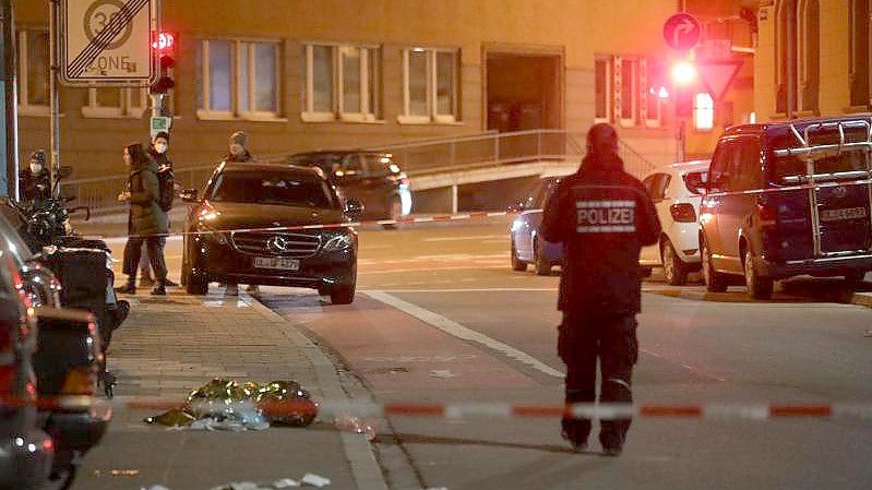 Bei einer Auseinandersetzung in der Innenstadt von Ulm sind am Montagabend mehrere Menschen verletzt worden. Foto: Ralf Zwiebler/-/dpa