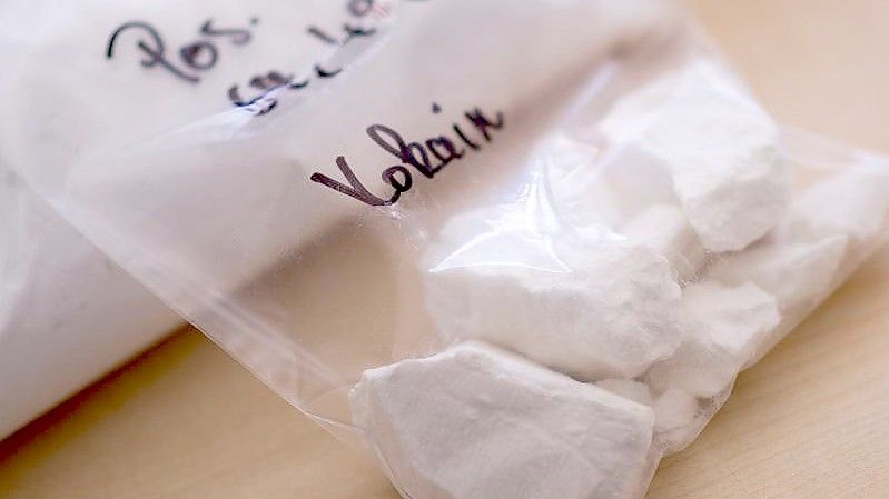 Beschlagnahmtes Kokain. Foto: Marius Becker/dpa/dpa-tmn/Archivbild