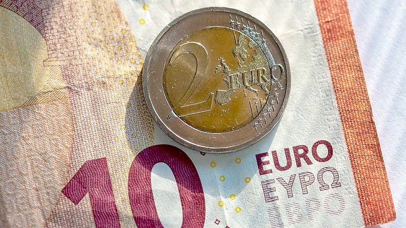Bundeskanzler Olaf Scholz hatte einen Mindestlohn von zwölf Euro als Kernversprechen mit ins Zentrum seines Wahlkampfs gerückt. Foto: Fernando Gutierrez-Juarez/dpa-Zentralbild/dpa