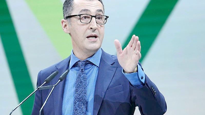 Landwirtschaftsminister Cem Özdemir will die milliardenschwere EU-Agrarförderung für den ökologischen Umbau verwenden. Foto: Kay Nietfeld/dpa