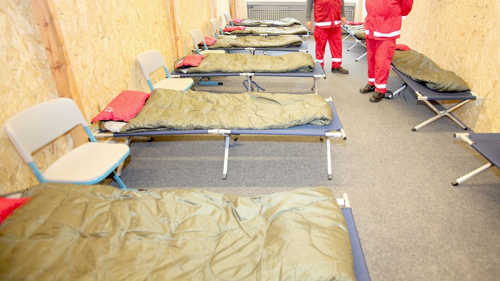 2015 standen in Utlandshörn die Feldbetten dicht an dicht, um die Flüchtlinge aufnehmen zu können. Archivfoto: Rebecca Kresse