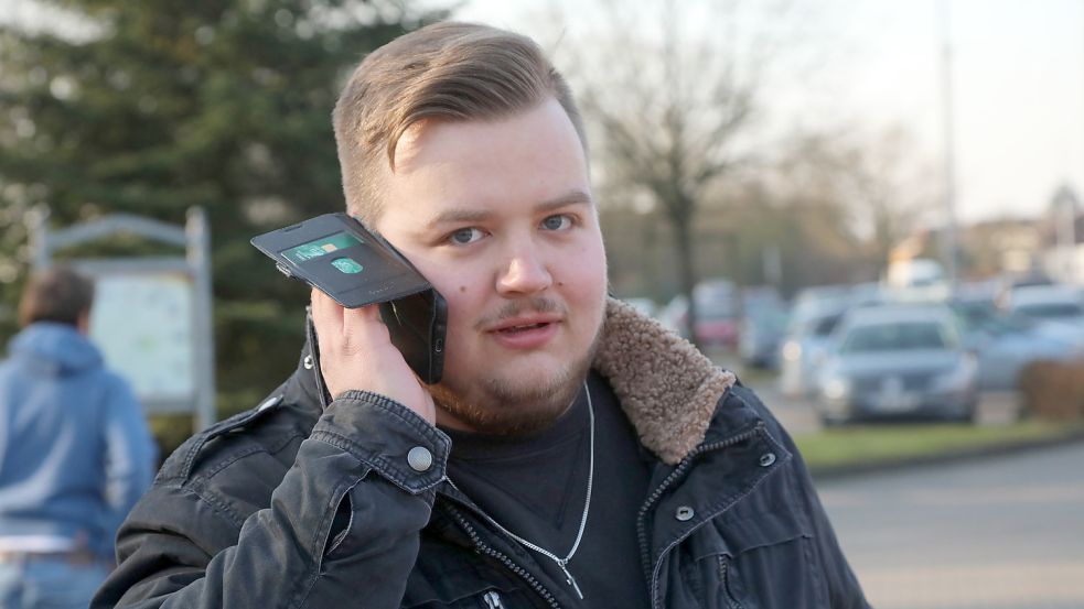 Das Telefon von Hendrik de Vries stand auch am Mittwochmorgen nicht still. Foto: Romuald Banik