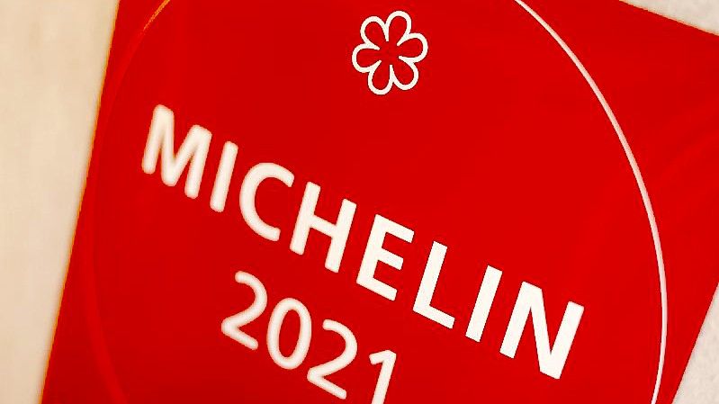 Der Restaurantführer „Guide Michelin“ hat wieder einmal Sterne vergeben. Foto: Daniel Löb/dpa