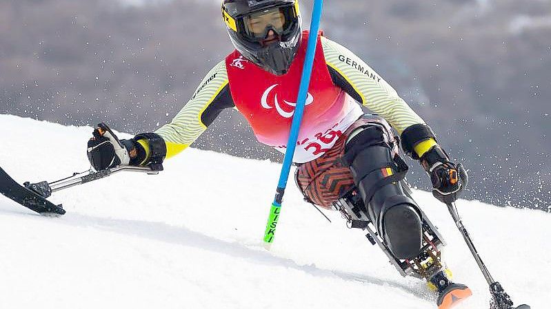 Anna-Lena Forster dominierte auch im zweiten Durchgang. Foto: Christoph Soeder/dpa
