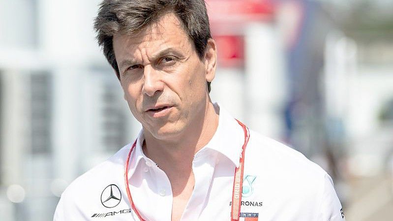 Toto Wolff, Motorsportchef des Mercedes-Teams der Formel 1. Foto: Sebastian Gollnow/dpa