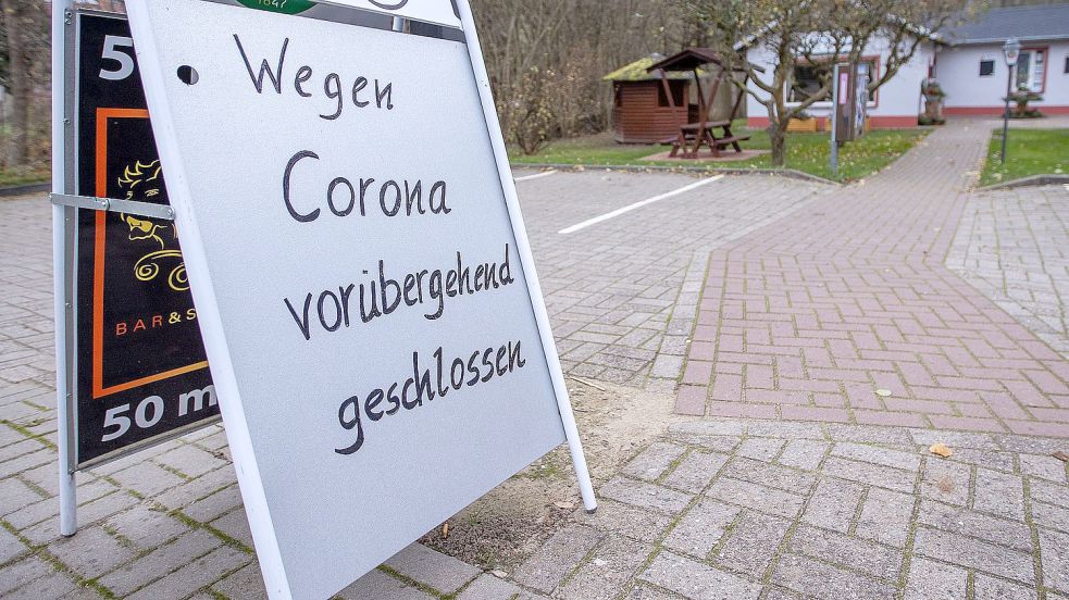 Angesichts steigender Inzidenzen kämpfen immer mehr Unternehmen und Behörden mit Personalengpässen. Foto: DPA