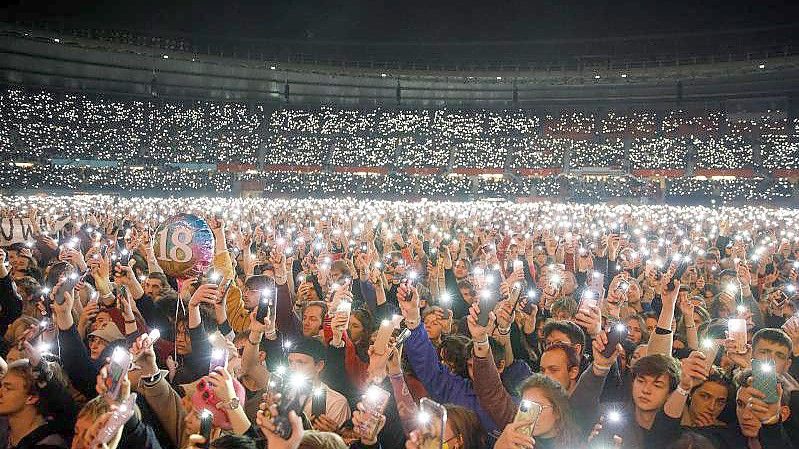 Mehr als 40.000 Zuschauer kamen ins Ernst-Happel-Stadion in Wien. Foto: Florian Wieser/APA/dpa