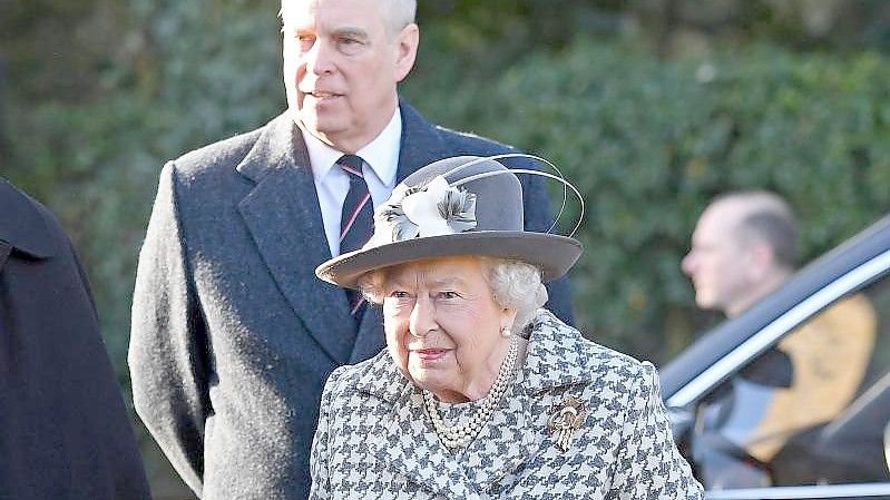 Prinz Andrew soll die Queen zum Gedenkgottesdienst begleiten. Foto: Joe Giddens/PA Wire/dpa