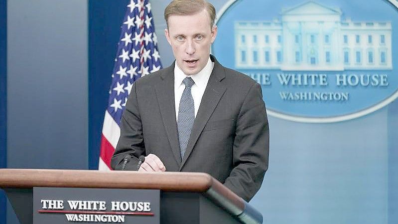 Jake Sullivan spricht während eines Pressebriefings im Weißen Haus. Foto: Patrick Semansky/AP/dpa