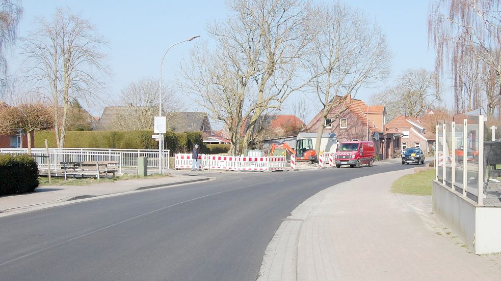 Frei von Schlaglöchern: Die Friesenstraße in Ochtelbur ist wieder befahrbar. Foto: Imke Cirksena