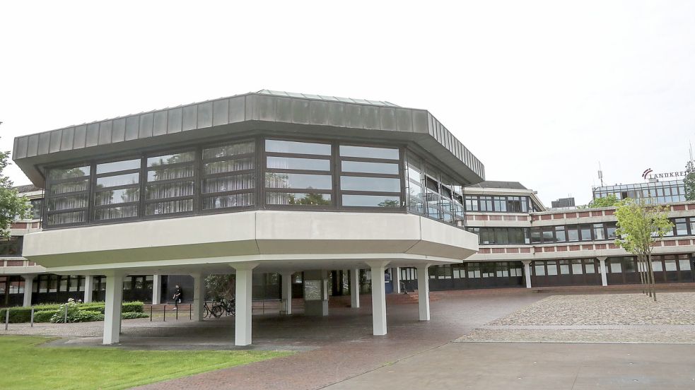 Die Planungsamtsstelle im Auricher Rathaus ist nach dreimonatiger Vakanz nun wieder vergeben und wird zum 1. Juli neu besetzt. Foto: Romuald Banik