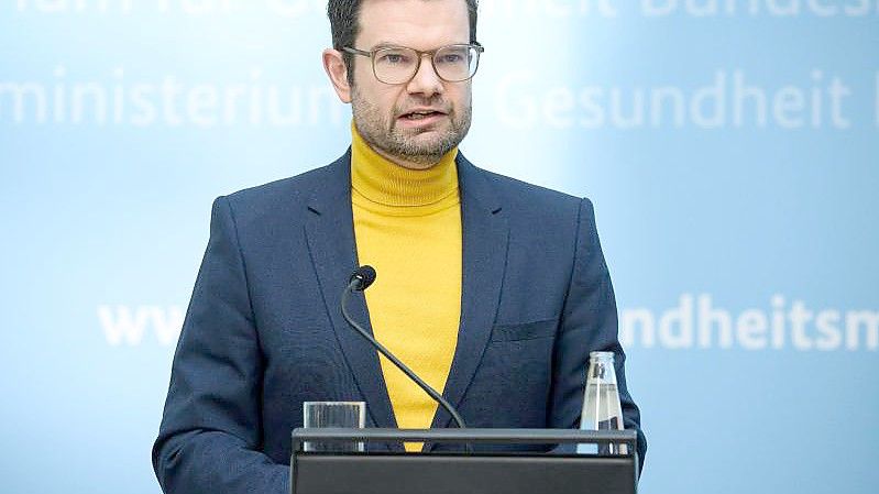 Marco Buschmann (FDP) will den Staat digitaler machen. Foto: Bernd von Jutrczenka/dpa