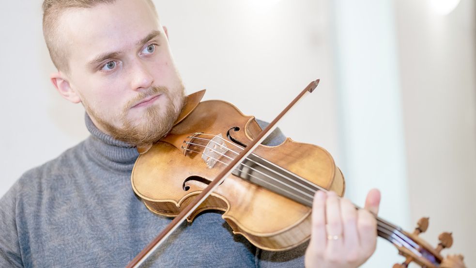 Was für ein Musiker: Dmitry Smirnov, der diesjährige Preisträger des Osnabrücker Musikpreises. Foto: Andre Havergo
