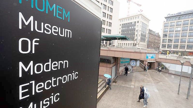 Mitten in Frankfurt eröffnet das neue Museum. Foto: Sebastian Gollnow/dpa