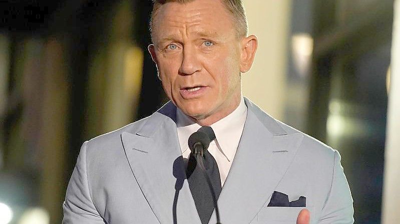 Der britische Schauspieler Daniel Craig ist an Corona erkrankt. Foto: Chris Pizzello/Invision via AP/dpa