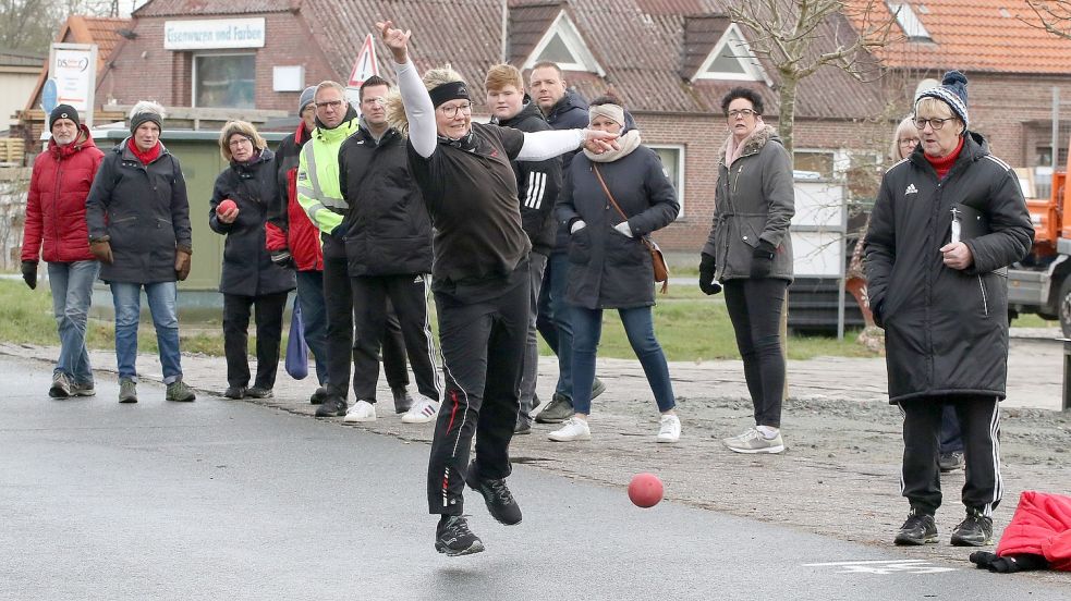 Margret Campen schaffte mit ihrer Frauen II Mannschaft Westerende-Kirchloog den Aufstieg in die Landesliga.