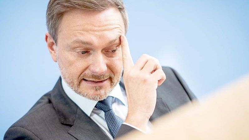 Bundesfinanzminister Christian Lindner (FDP) bei einer Pressekonferenz in Berlin. Foto: Michael Kappeler/dpa