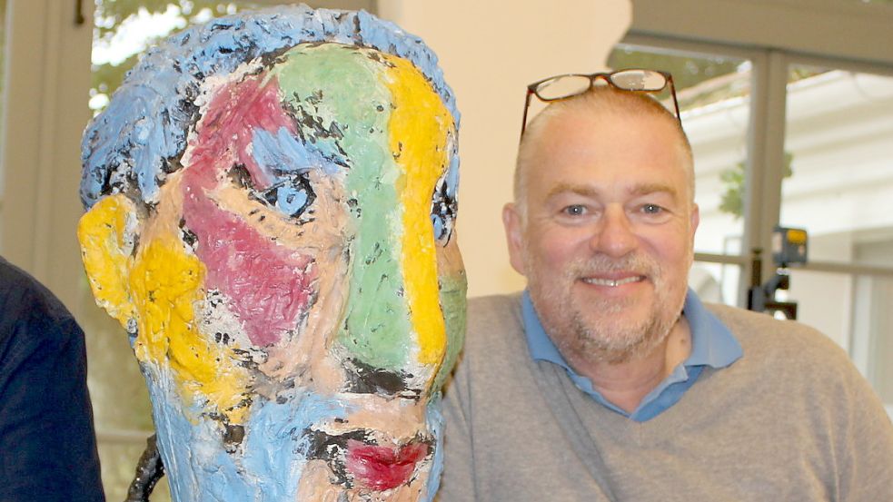 Der Auricher Kunstvereins-Vorsitzende André Kirbach. Foto: Karin Böhmer