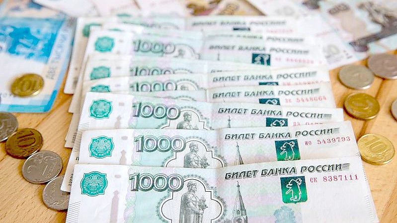 Die US-Ratingagentur Standard & Poor’s (S&P) hat die Kreditwürdigkeit Russlands abermals abgestuft. Foto: Bai Xueqi/XinHua/dpa