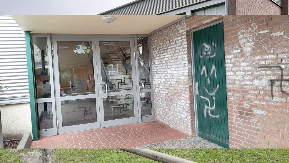 Der Eingangsbereich der Schule ist mit mehreren Hakenkreuzen beschmiert worden. Foto: Privat