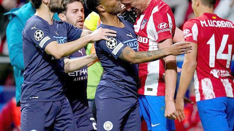 Zwischen Atlético Madrid und Manchester City ging es schon auf dem Platz hoch her. Foto: Nick Potts/PA Wire/dpa