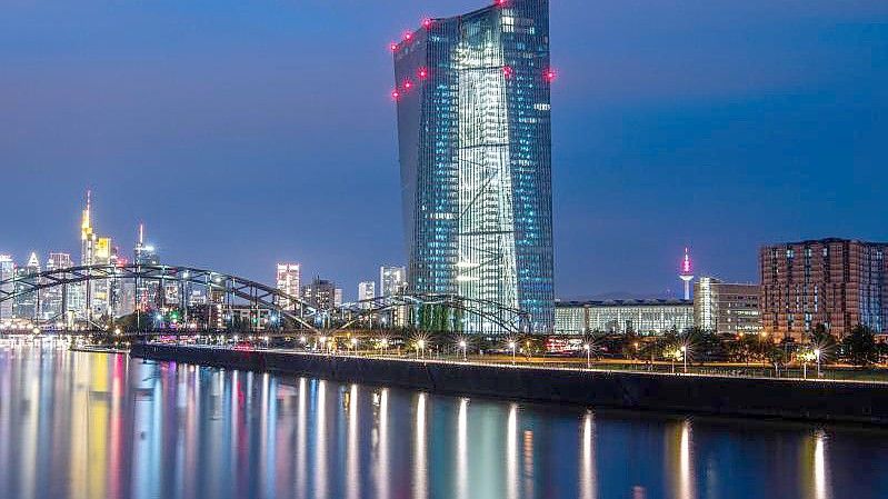 Die Europäische Zentralbank (EZB) in Frankfurt am Main. Foto: Boris Roessler/dpa