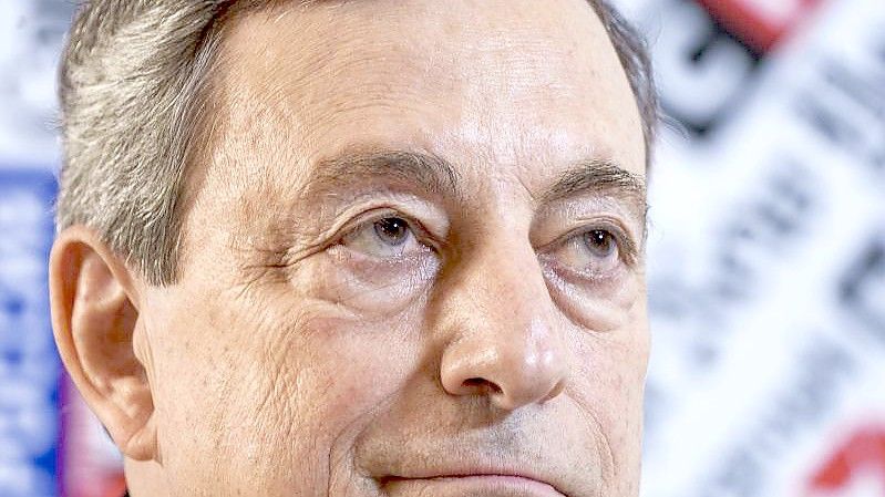 Hat keine Symptome der Krankheit: Mario Draghi. Foto: Domenico Stinellis/AP/dpa