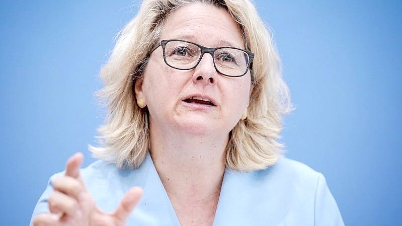 Bundesentwicklungsministerin Svenja Schulze: „Ziel muss sein, Millionen Menschen vor dem Hungertod zu bewahren.“. Foto: Kay Nietfeld/dpa