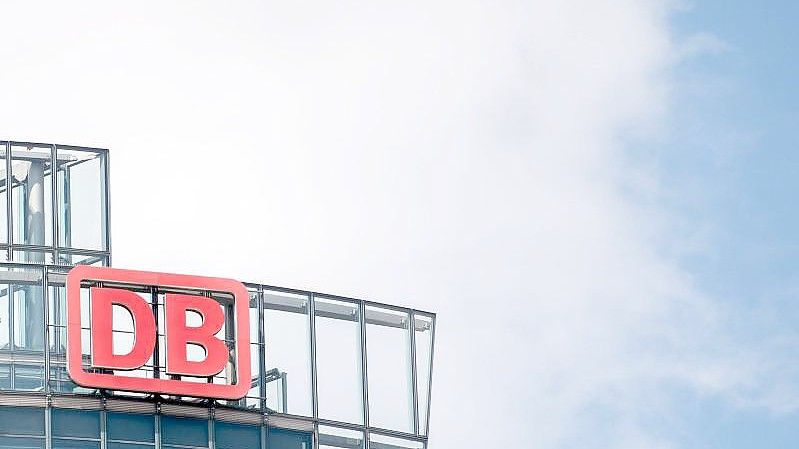 Laut Deutscher Bahn liegt das Auftragsvolumen im zweistelligen Milliardenbereich. Foto: Lisa Ducret/dpa