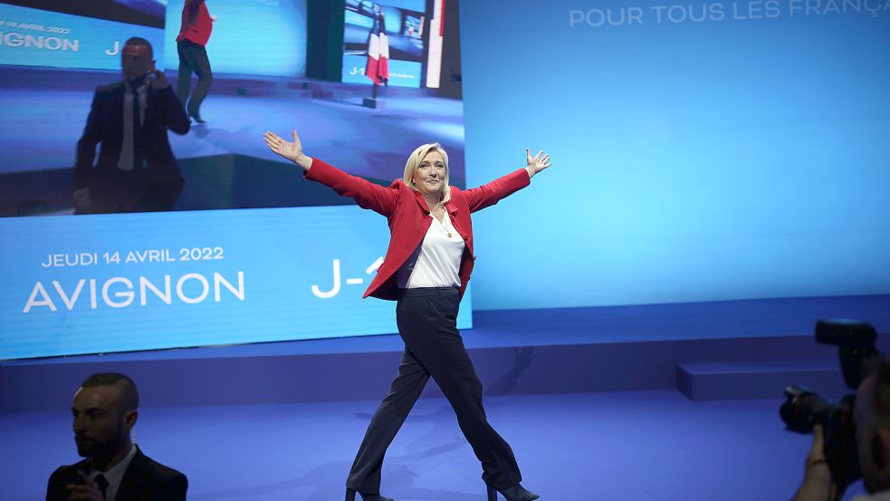 Marine Le Pen bei einem Auftritt vor Anhängern am 24. April. Foto: dpa/AP/Daniel Cole