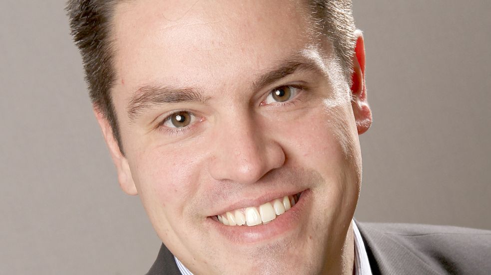 Timo Weise ist Abteilungsleiter für Aus- und Weiterbildung der IHK für Ostfriesland und Papenburg. Foto: W Emden