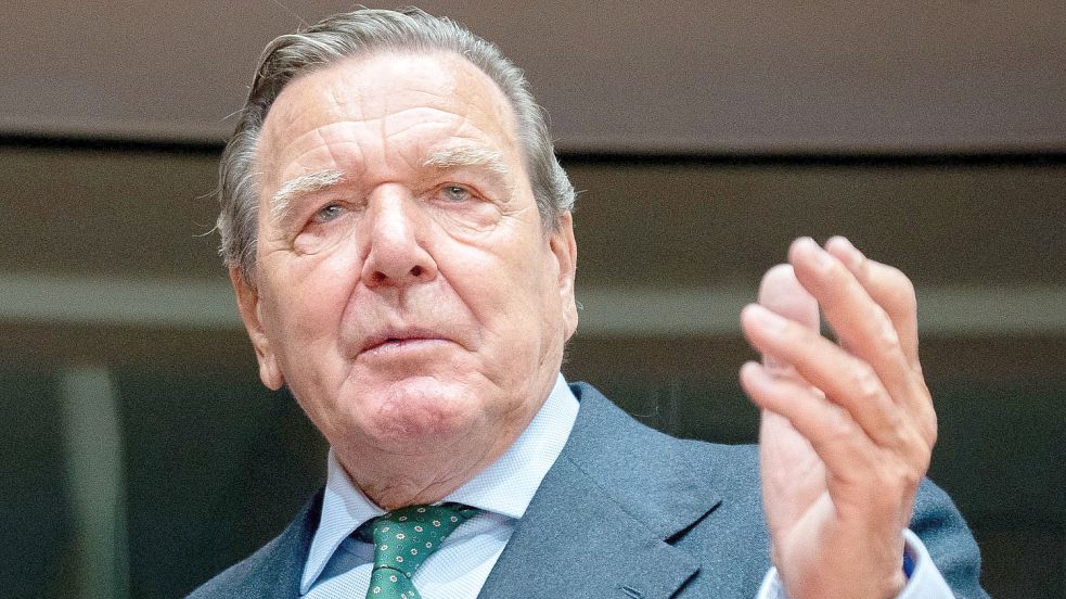 Altkanzler Gerhard Schröder (Foto) soll die staatliche Unterstützung gestrichen werden, fordert Finanzminister Christian Lindner. Foto: dpa/Kay Nietfeld