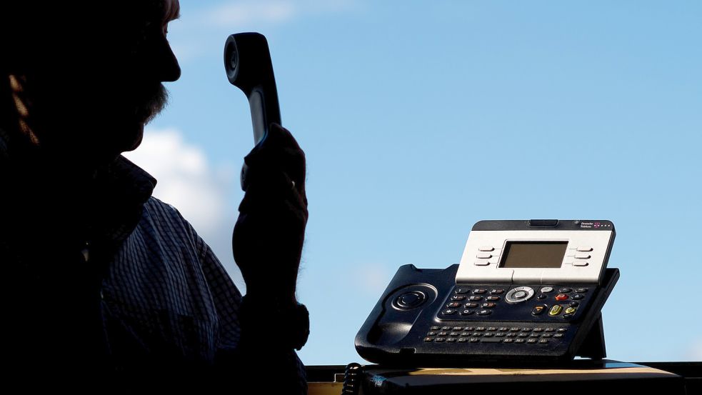 Immer wieder werden Betrügereien über das Telefon versucht. Foto: DPA