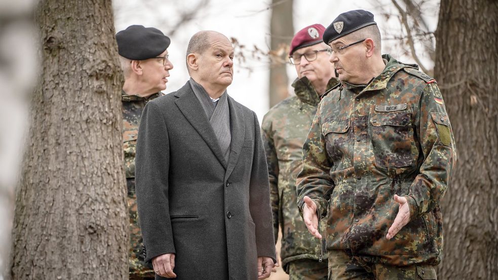 Bundeskanzler Olaf Scholz Anfang März beim Besuch des Einsatzführungskommandos der Bundeswehr in Schwielowsee Foto: Michael Kappeler