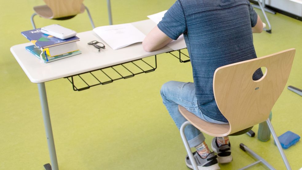 Die Abiturprüfungen in den Naturwissenschaften stellen für viele Schüler eine große Hürde dar. Foto: DPA