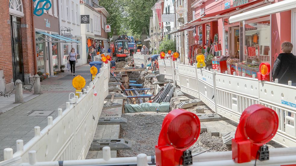 Seit 2019 wird das Leitungsnetz unter der Fußgängerzone erneuert. Foto: Romuald Banik