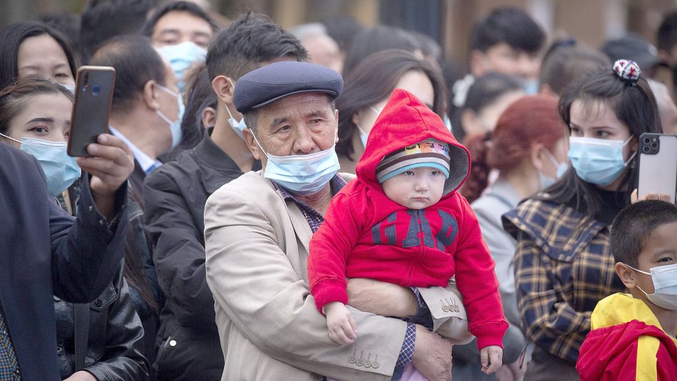 Vor dem Besuch der UN-Hochkommissarin für Menschenrechte in der Uigurischen Autonomen Region Xinjiang haben internationale Medien Belege die Internierung der Uiguren veröffentlicht. Foto: Mark Schiefelbein/dpa