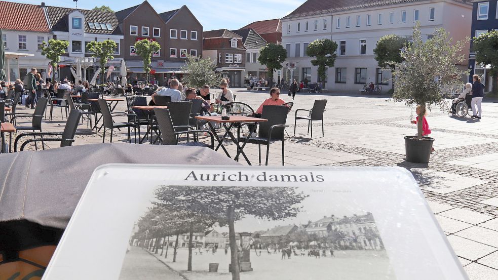 Wegen der Sanierung der Fußgängerzone werden noch einige Bäume am Rand des Marktplatzes weichen müssen. Wegen der Tiefgarage können aber nicht einfach neue gepflanzt werden. Foto: Heino Hermanns