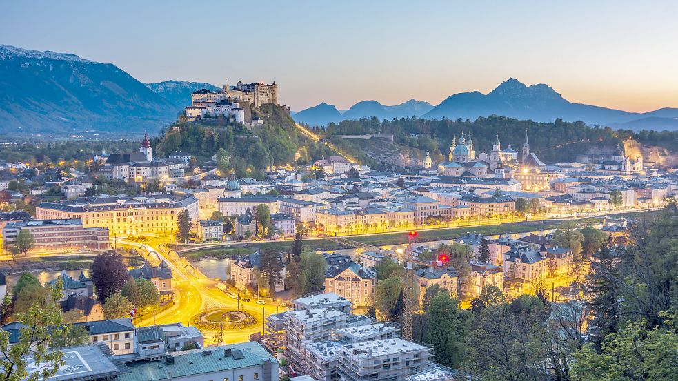 Die Touristen-Hochburg Salzburg ist mit dem 9-Euro-Ticket erreichbar. Foto: imago-images/Volker Preußler