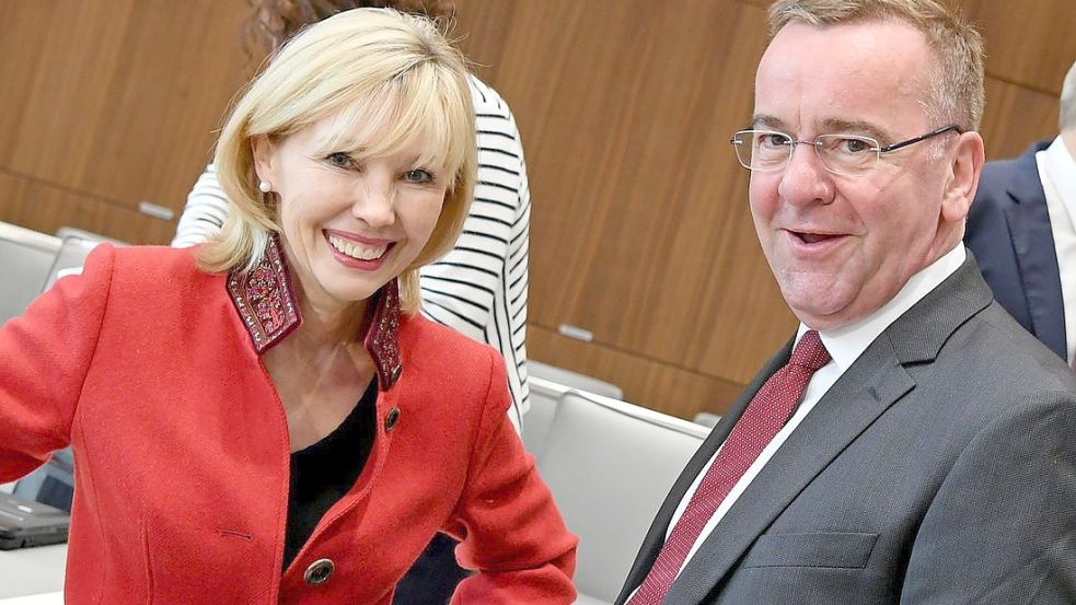 Gehen jetzt getrennte Wege: Die Landtagsabgeordnete und Ex-Kanzlergattin Doris Schröder-Köpf und ihr ehemaliger Lebensgefährte Boris Pistorius (beide SPD), Innenminister von Niedersachsen. Foto: dpa/Holger Hollemann